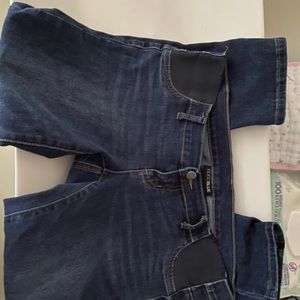 Motherhood maternity pants NWT